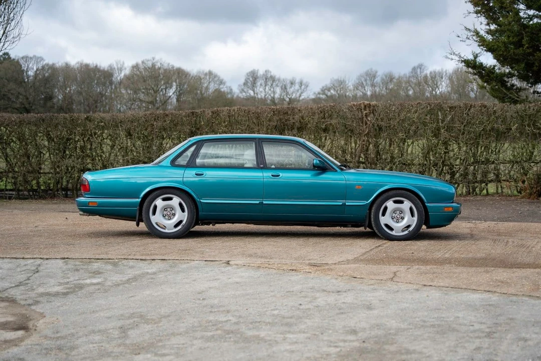 1995 Jaguar X306 XJR - Image 16 of 30