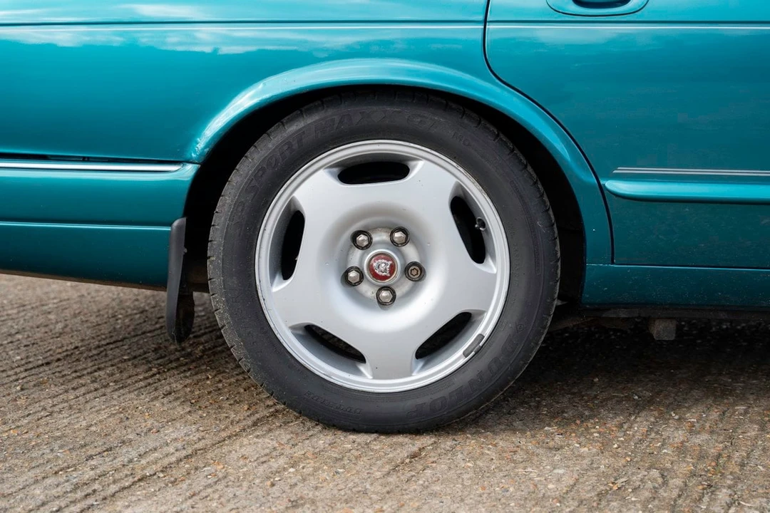 1995 Jaguar X306 XJR - Image 21 of 30