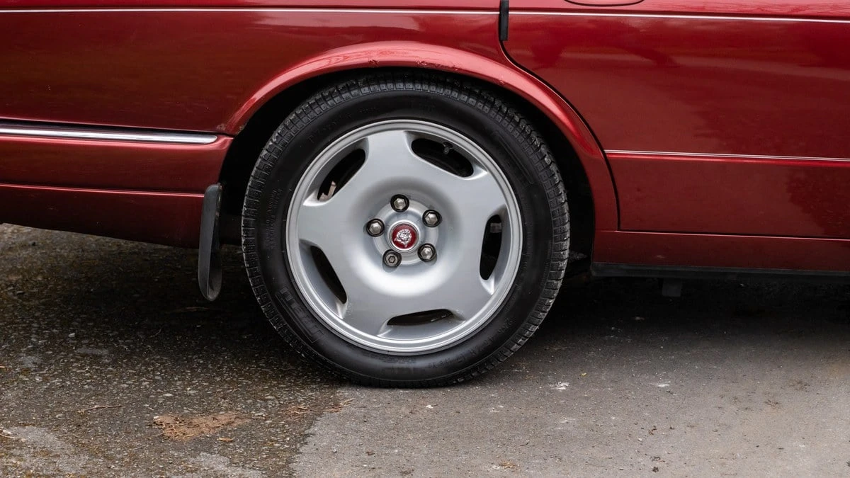 1995 Jaguar X306 XJR - Image 11 of 30