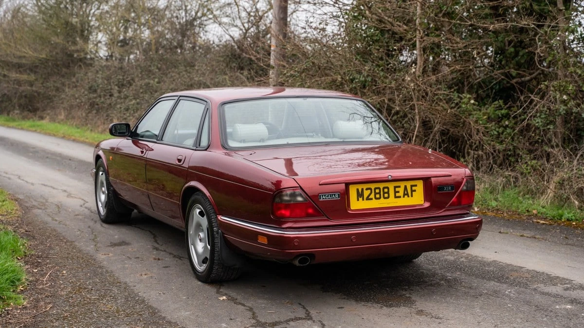 1995 Jaguar X306 XJR - Image 5 of 30