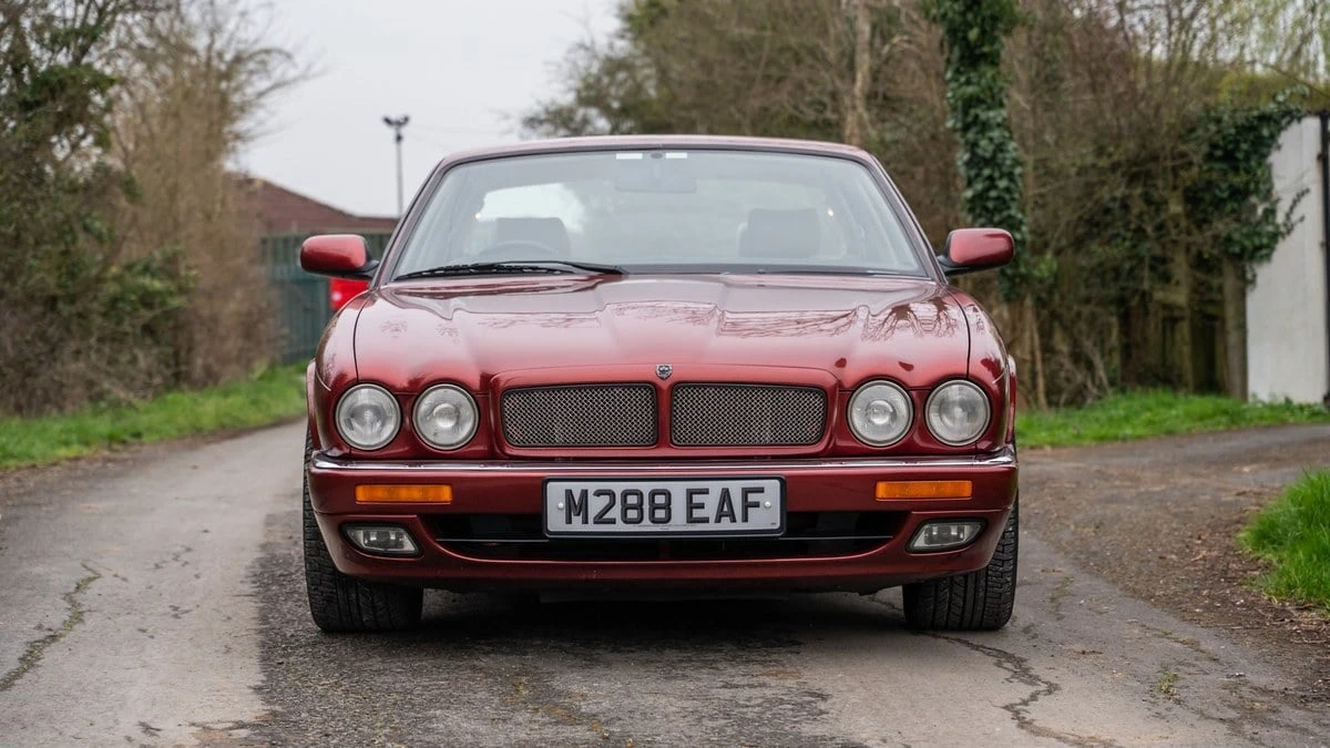 1995 Jaguar X306 XJR - Image 4 of 30