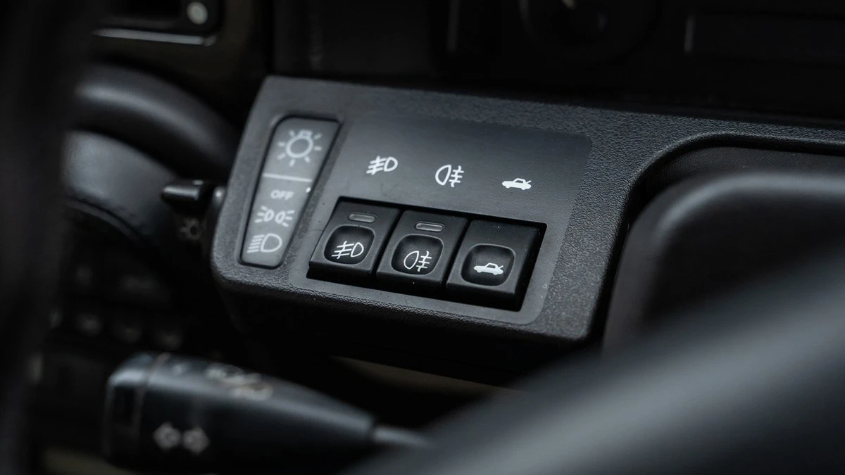 1995 Jaguar X306 XJR - Image 24 of 30