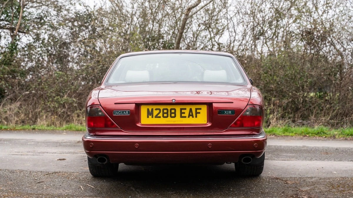 1995 Jaguar X306 XJR - Image 7 of 30