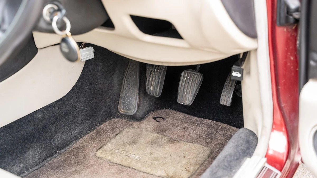 1995 Jaguar X306 XJR - Image 17 of 30