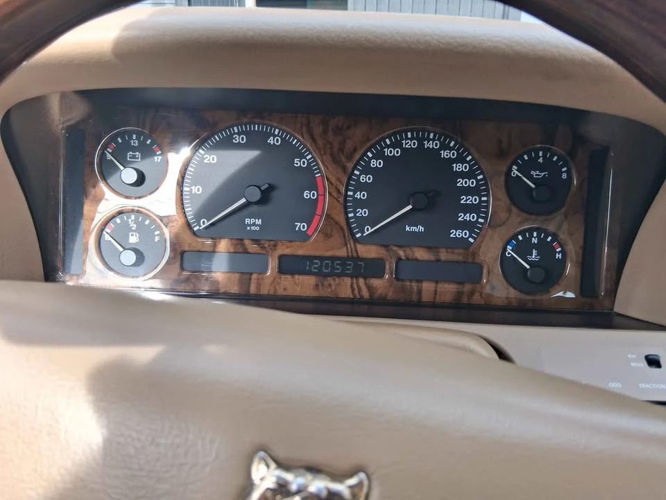 1995 Jaguar XJ - Image 8 of 8