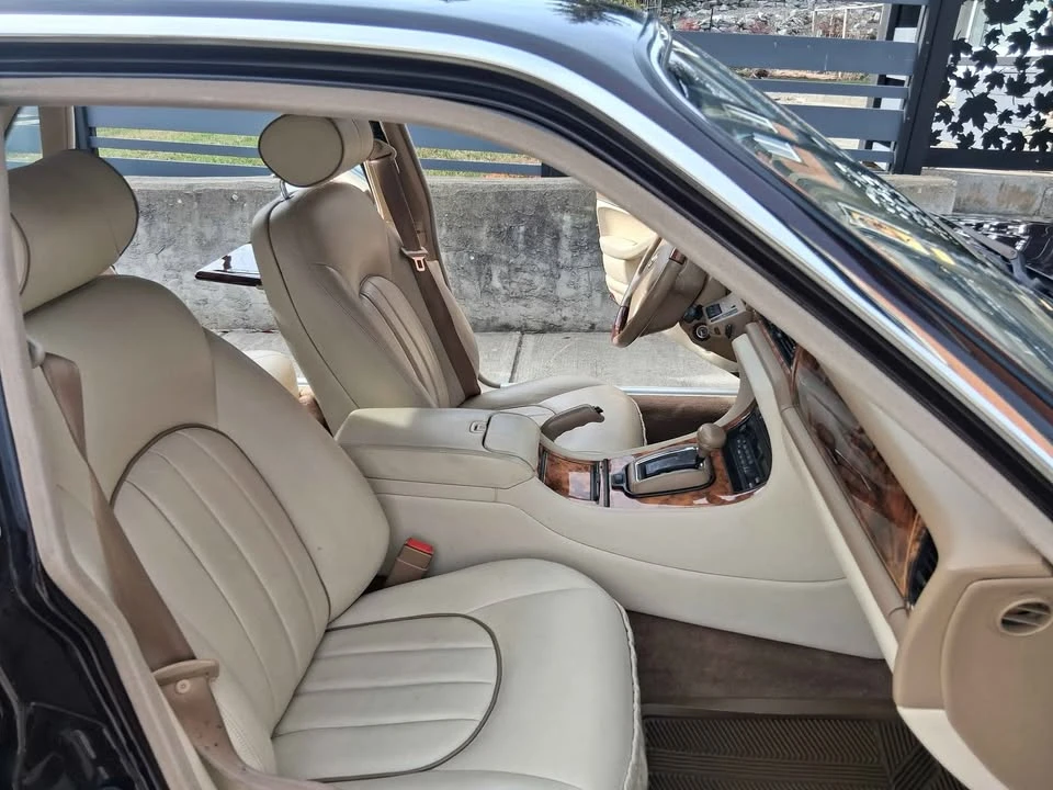 1995 Jaguar XJ - Image 4 of 8