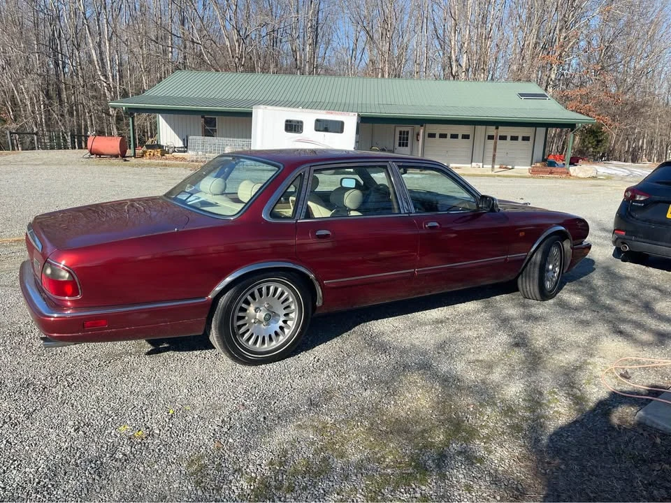 1995 Jaguar X300 XJ - Image 2 of 5