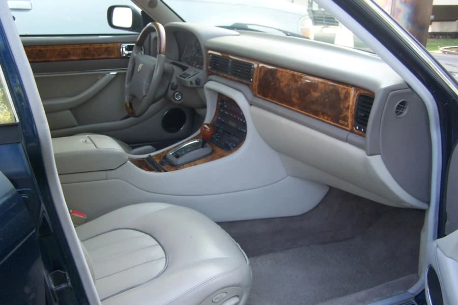 1995 Jaguar X300 XJ - Image 4 of 8