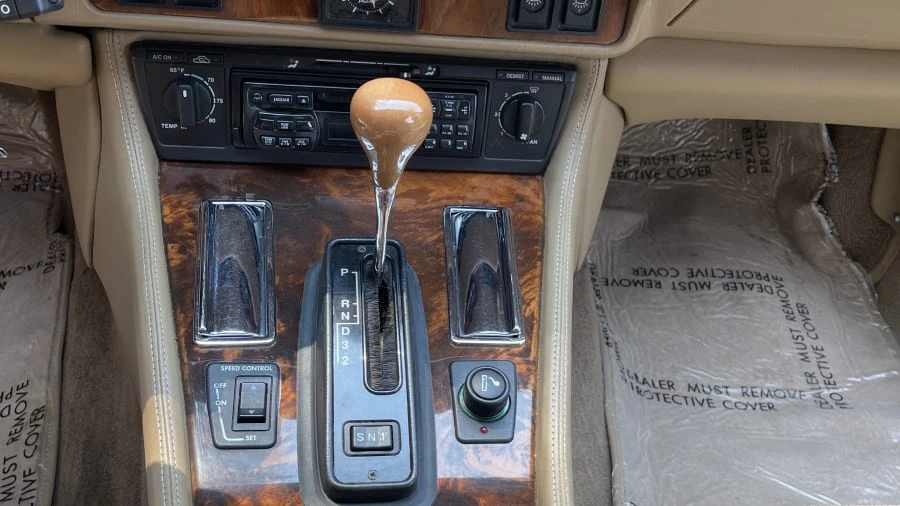 1995 Jaguar X300 XJ - Image 6 of 29
