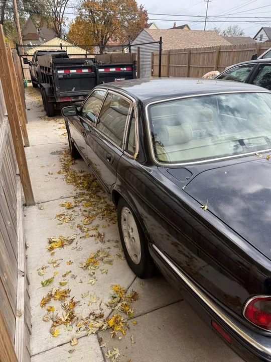 1995 Jaguar X300 XJ - Image 4 of 9