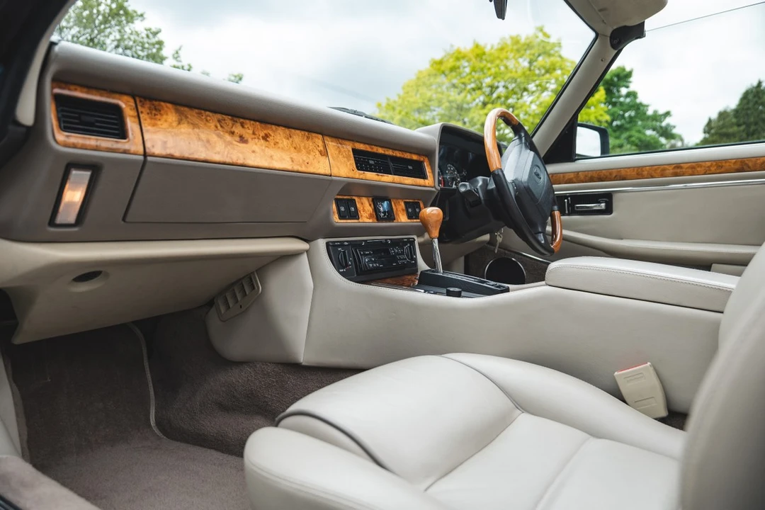 1995 Jaguar XJS Facelift AJ-16 - Image 19 of 30