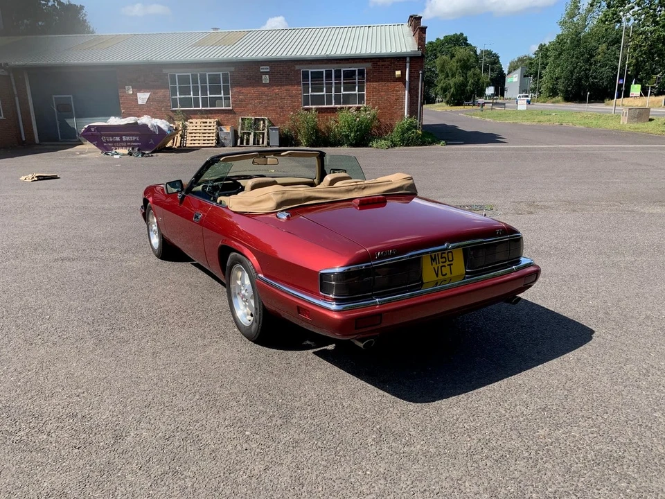 1995 Jaguar XJS Convertible - Image 9 of 30