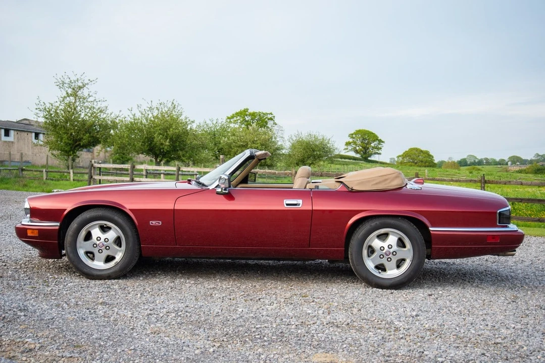 1995 Jaguar XJS Convertible - Image 3 of 30