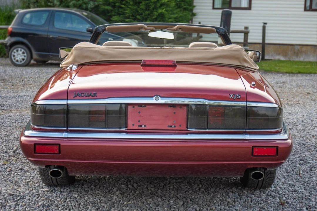 1995 Jaguar XJS Convertible - Image 26 of 30