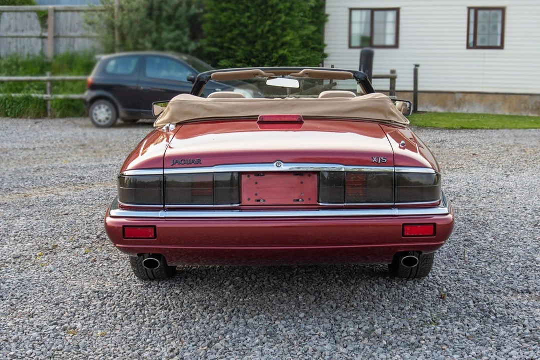 1995 Jaguar XJS Convertible - Image 27 of 30