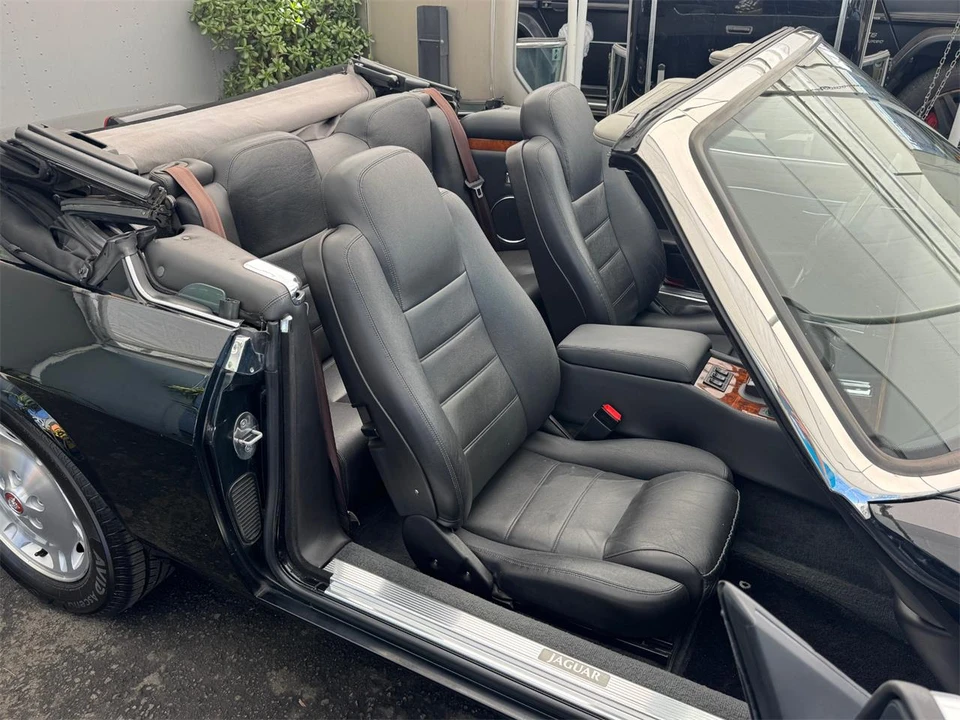 1995 Jaguar X300 XJ - Image 23 of 31