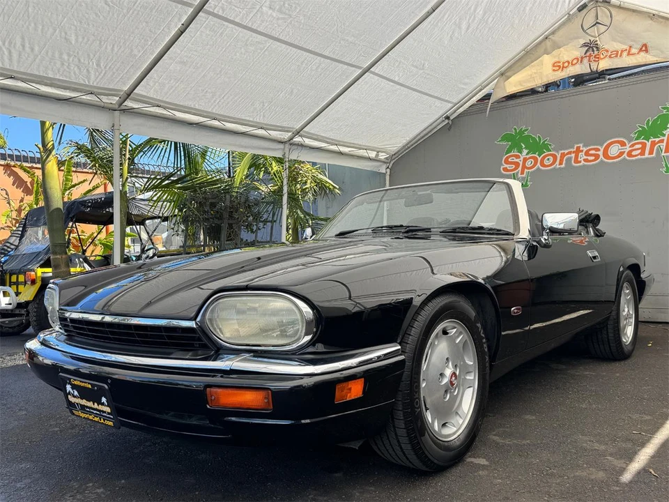 1995 Jaguar X300 XJ - Image 2 of 31