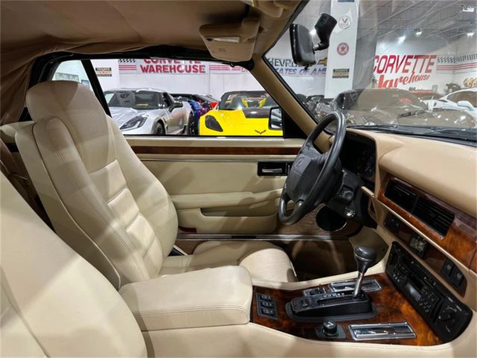 1995 Jaguar X300 XJ - Image 11 of 30