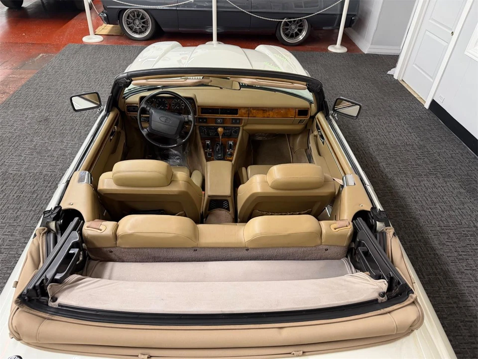 1995 Jaguar X300 XJ - Image 31 of 31