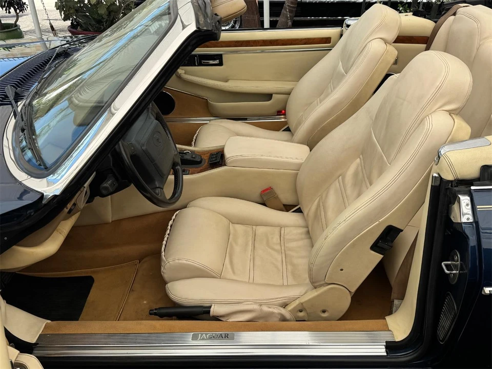 1995 Jaguar X300 XJ - Image 13 of 31