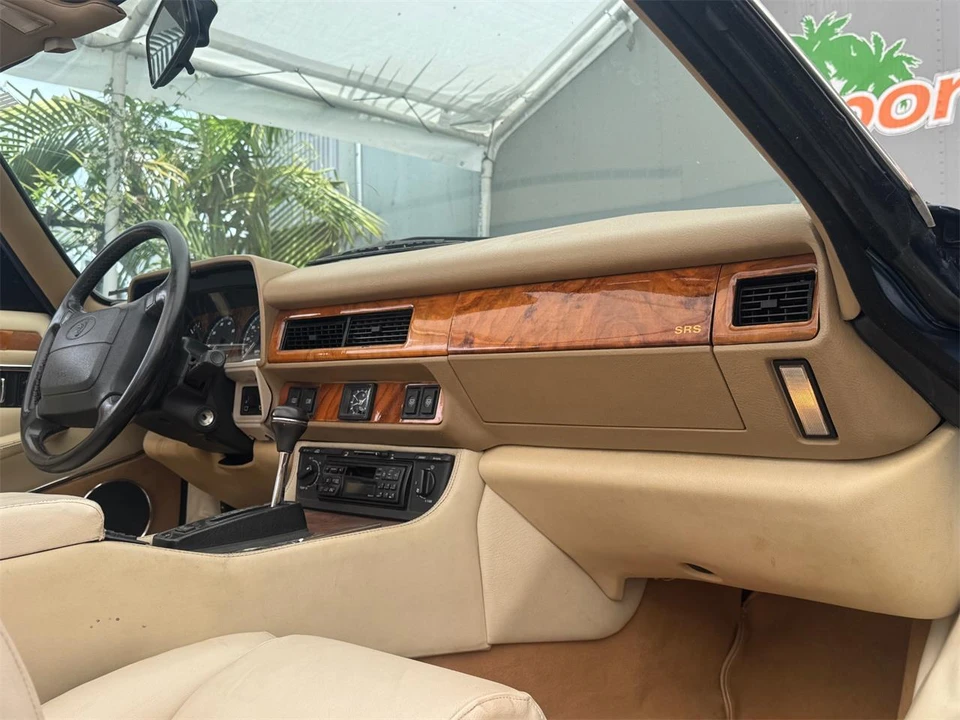 1995 Jaguar X300 XJ - Image 28 of 31