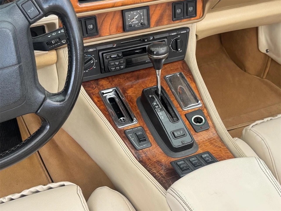 1995 Jaguar X300 XJ - Image 26 of 31