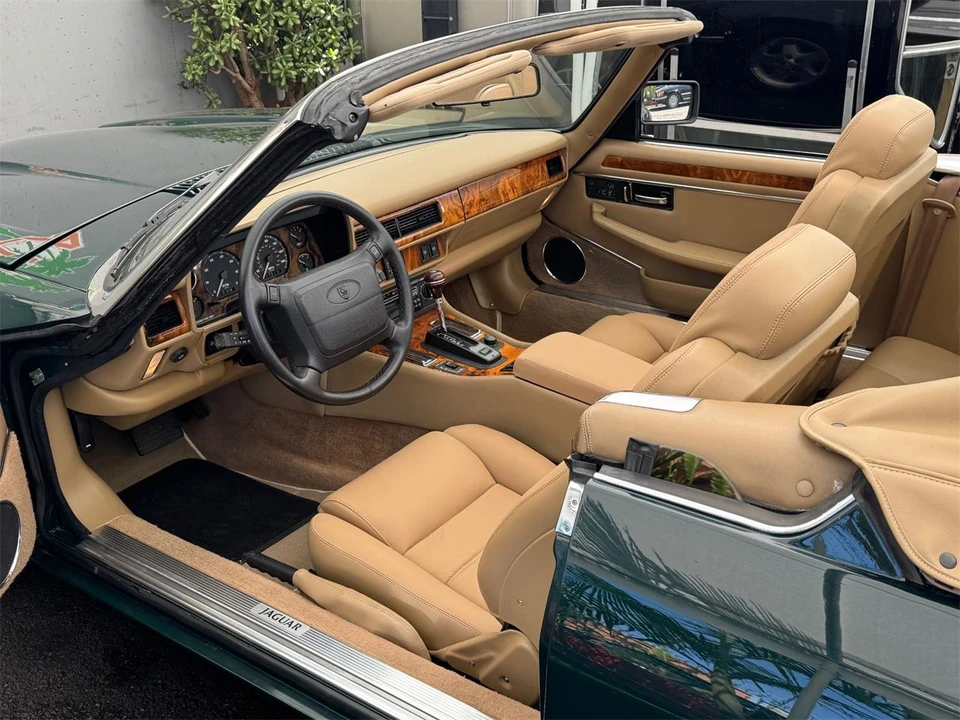1995 Jaguar X300 XJ - Image 23 of 31