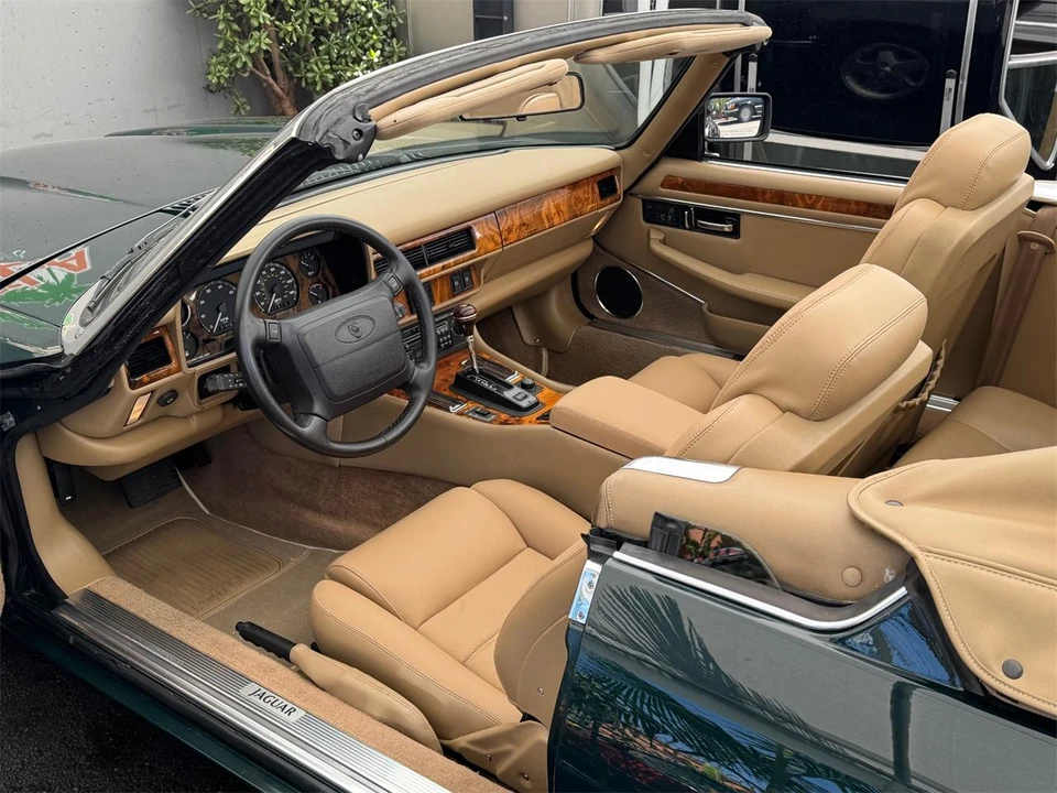 1995 Jaguar X300 XJ - Image 26 of 31