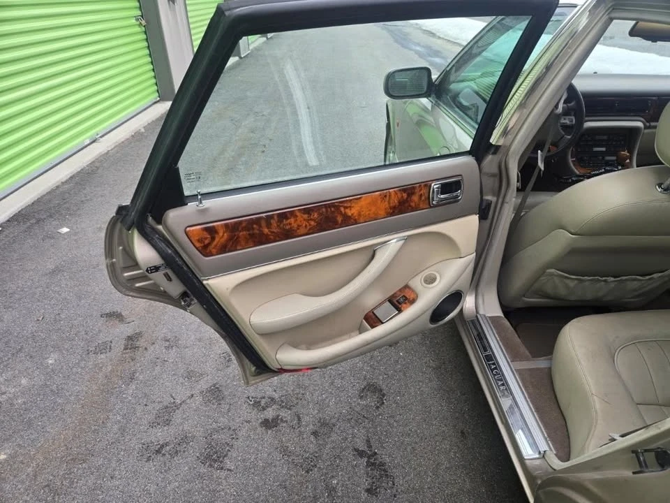 1995 Jaguar X300 XJ - Image 17 of 19