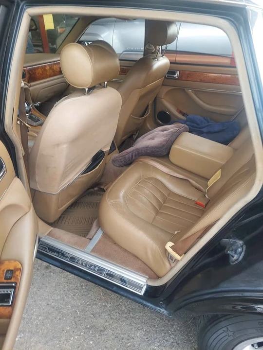 1995 Jaguar X300 XJ - Image 4 of 10