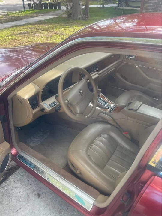 1995 Jaguar - Image 5 of 16