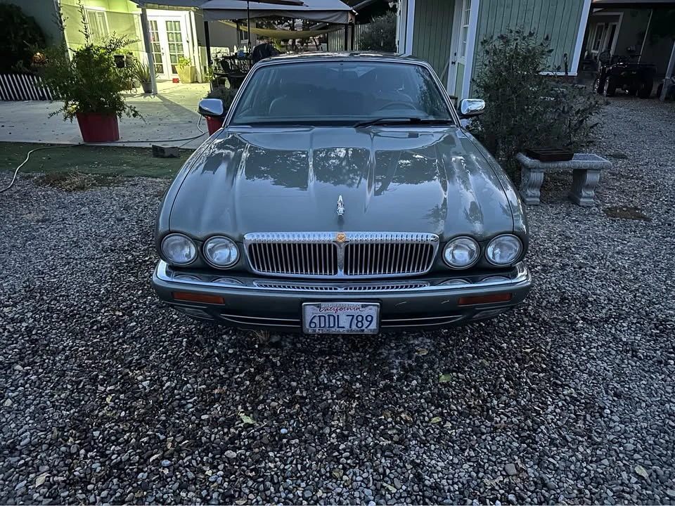 1995 Jaguar X300 XJ - Image 11 of 14