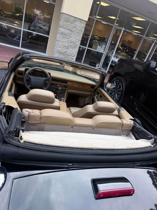 1995 Jaguar XJS Convertible - Image 14 of 18