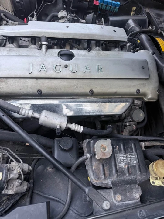 1995 Jaguar XJS Convertible - Image 13 of 18