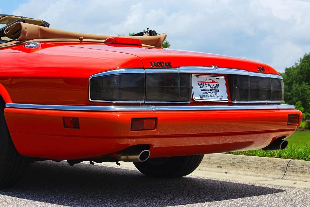 1995 Jaguar XJS - Image 15 of 31