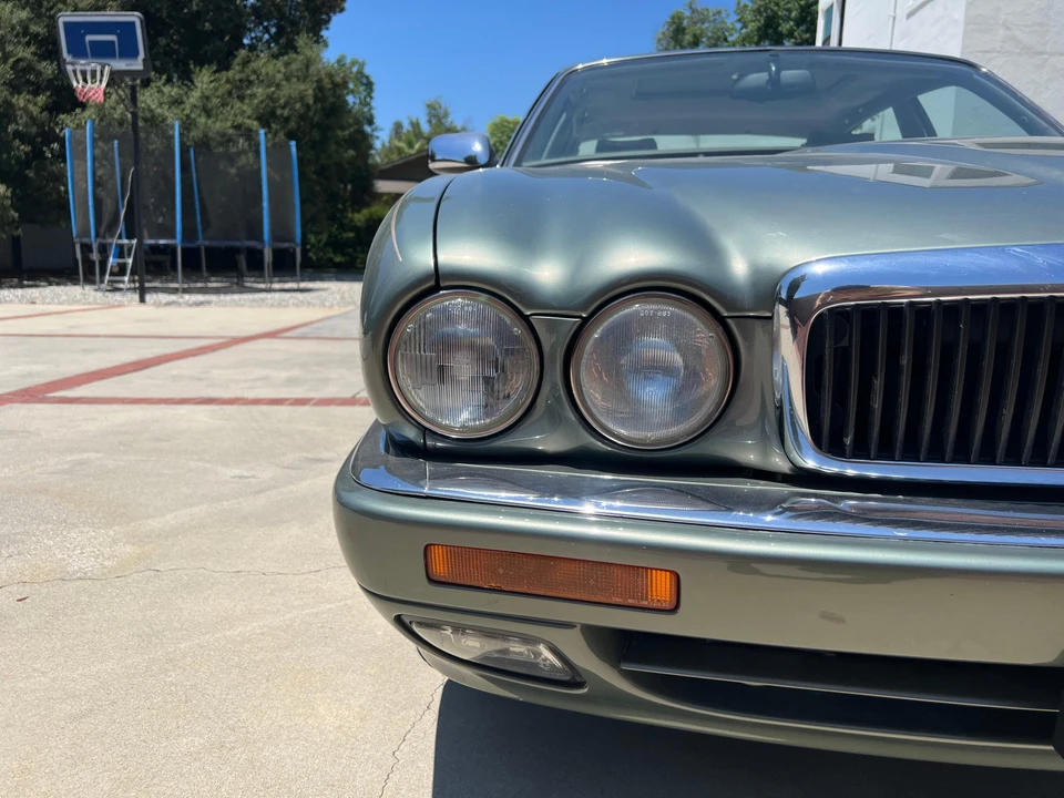 1995 Jaguar X300 XJ - Image 18 of 31