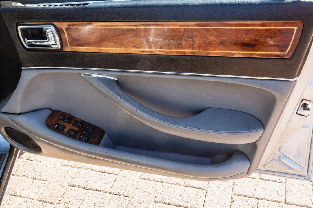 1995 Jaguar XJ40 XJ - Image 25 of 30