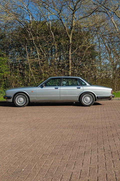 1995 Jaguar XJ40 XJ - Image 11 of 30