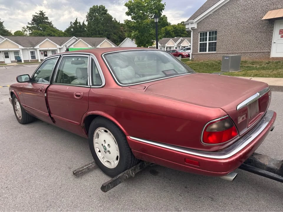 1995 Jaguar X300 XJ - Image 6 of 9