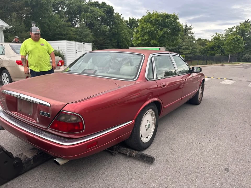 1995 Jaguar X300 XJ - Image 2 of 9
