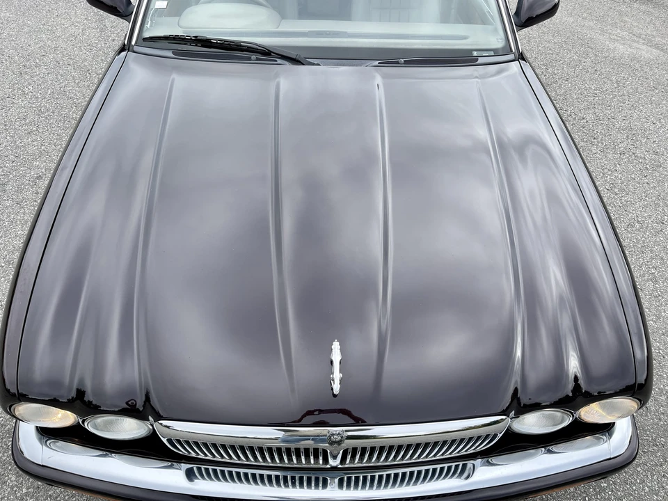 1995 Jaguar X300 XJ - Image 11 of 31