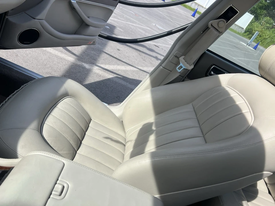 1995 Jaguar X300 XJ - Image 14 of 24
