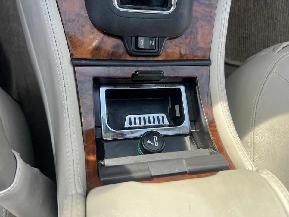 1995 Jaguar X300 XJ - Image 11 of 24