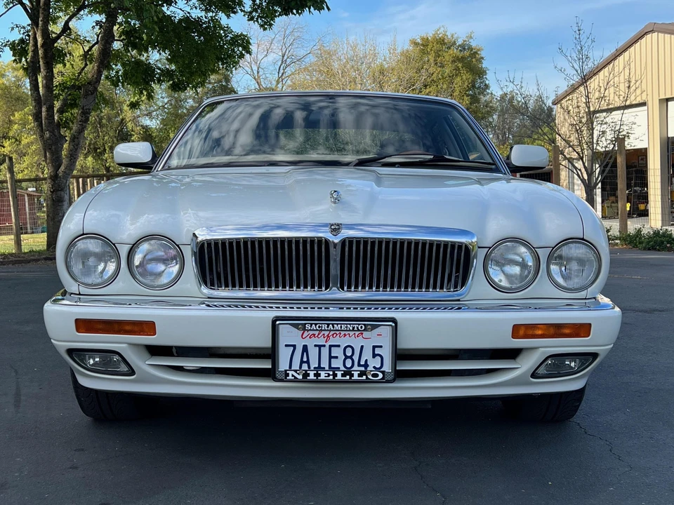 1995 Jaguar X300 XJ - Image 4 of 31