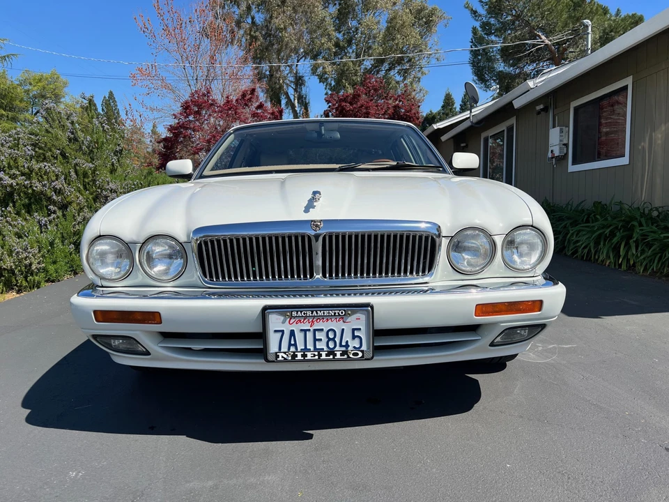 1995 Jaguar X300 XJ - Image 19 of 31
