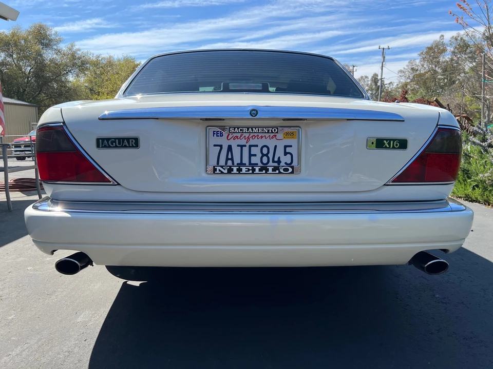 1995 Jaguar X300 XJ - Image 23 of 31