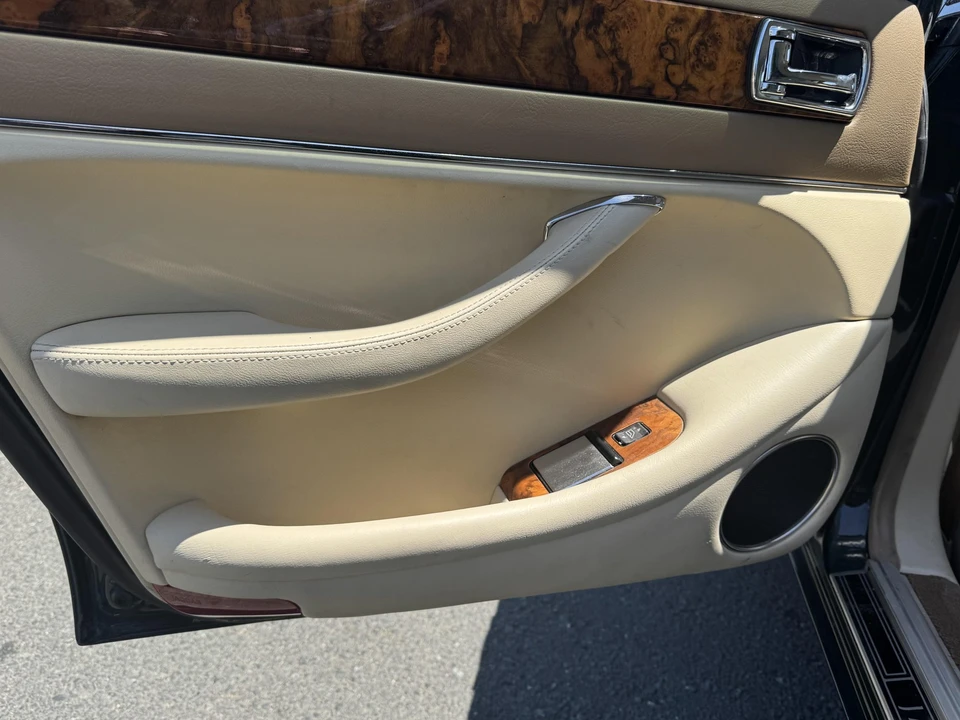 1995 Jaguar X300 XJ - Image 20 of 31