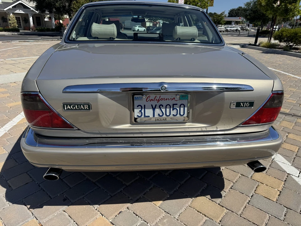 1995 Jaguar X300 XJ - Image 6 of 31