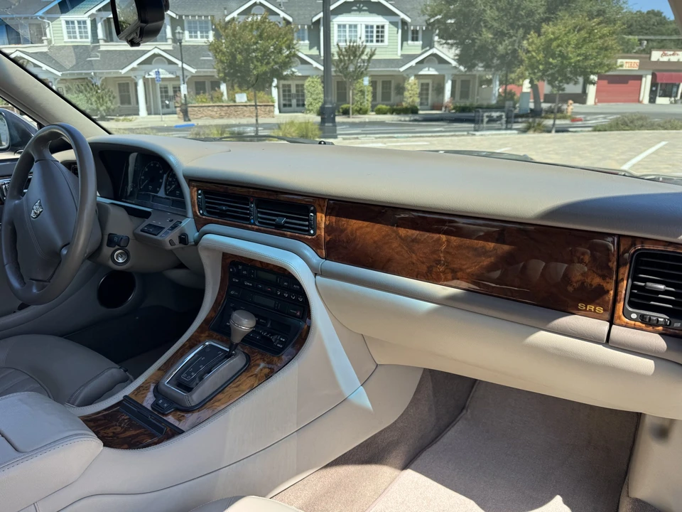 1995 Jaguar X300 XJ - Image 19 of 31
