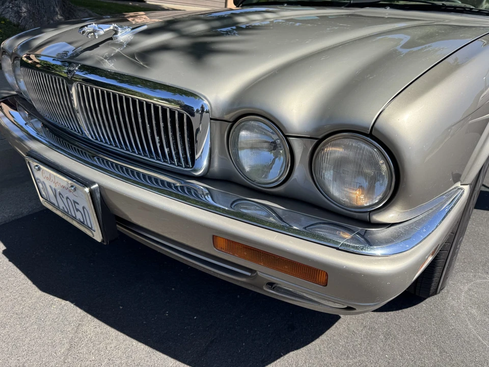 1995 Jaguar X300 XJ - Image 11 of 31
